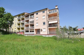 Apartments with a parking space Pula - 16333
